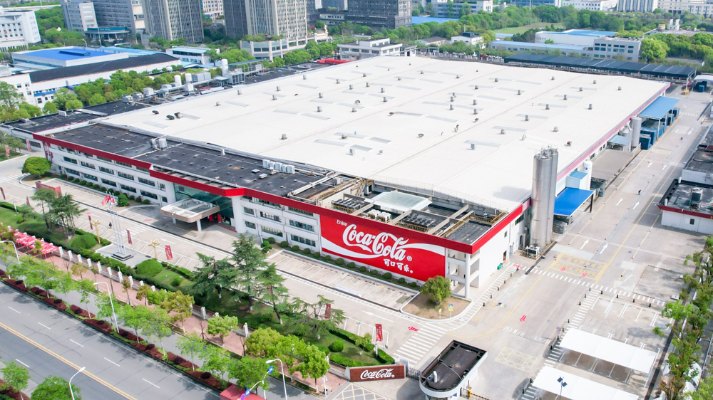 Swire Coca-Cola&rsquo;s Nanjing (left) and Wuhan (right) plants are our first carbon‑neutral factories in the Chinese Mainland.